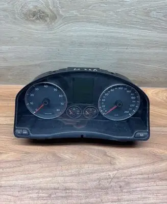 Volkswagen Golf Plus Speedometer (instrument cluster) 1K0920873A VWZ7Z0G8015671 V0003000