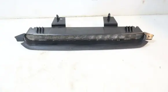 Volvo V50 Third/center stoplight