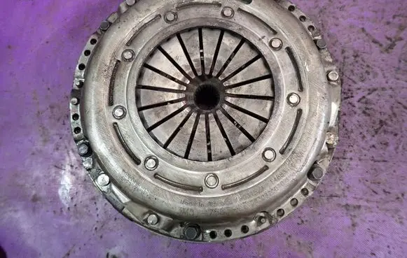 Ford Focus C-MAX Clutch set kit 3M517563LE