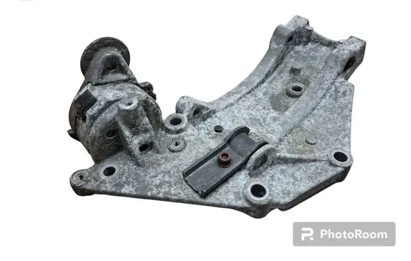 Volvo V50 Generator/alternator bracket 9650034280