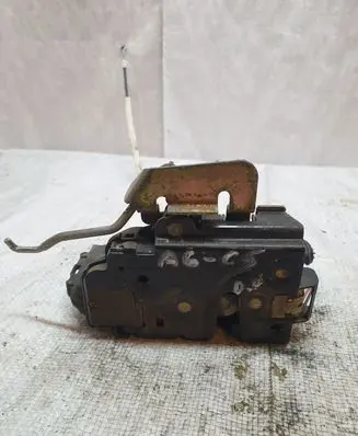 Audi A6 S6 C5 4B Front door lock