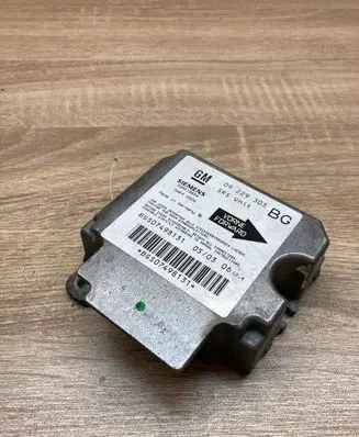 Opel Zafira A Airbag control unit/module 09229303 330518650