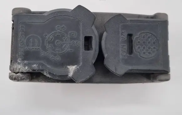 Ram 1500 DT Tow bar electric socket 68462072AA