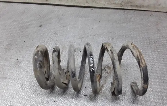 Volvo XC90 Rear coil spring