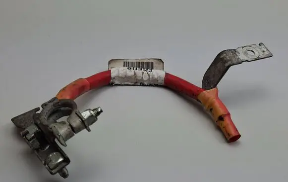 Renault Trafic III (X82) Positive cable (battery) 93459183