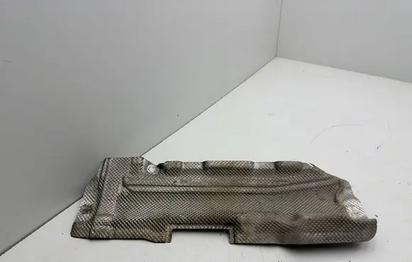 Mercedes-Benz C W205 Exhaust heat shield A2056820471