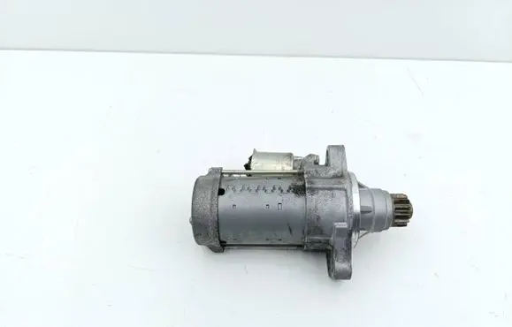 Audi Q3 F3 Starter motor 02M911024J
