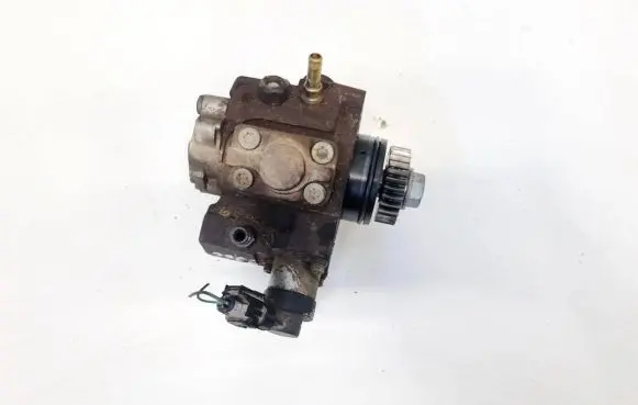 Renault Laguna III Fuel injection high pressure pump 8200690744 0445010223