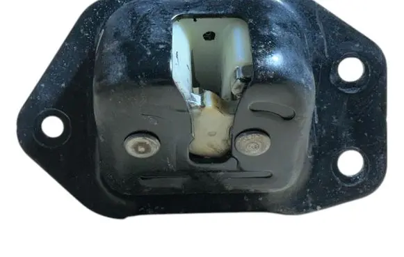 Nissan Leaf I (ZE0) Loading door lock 