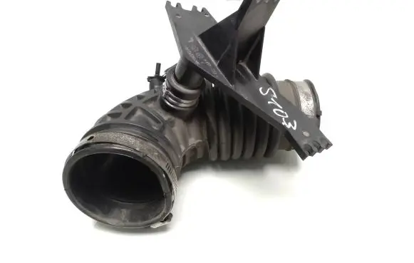 Nissan Pathfinder R51 Turbo air intake inlet pipe/hose 2100543