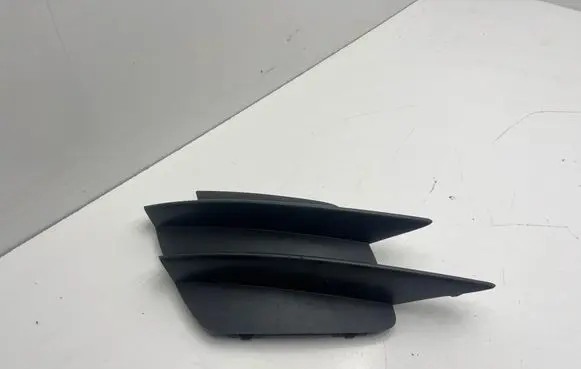 Front bumper lower grill