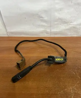 Mercedes-Benz E W210 Cruise control switch 2105400645 D3917