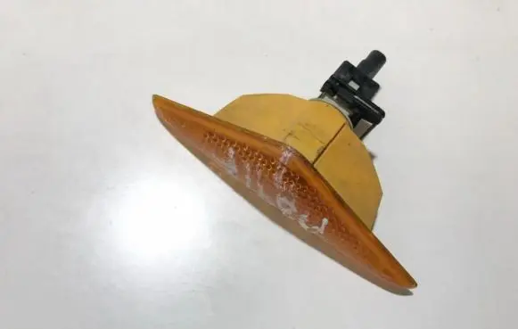 Ford Focus Front indicator light xs4h3k354a