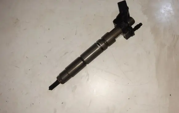 Jeep Grand Cherokee (WK) Fuel injector A642070
