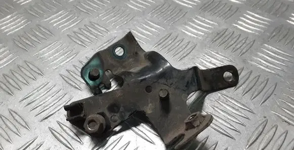 Mitsubishi Outlander Other under body part 