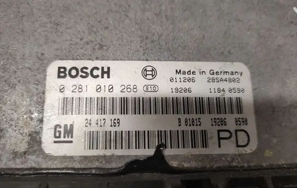 Opel Zafira A Engine control unit/module 0281010268