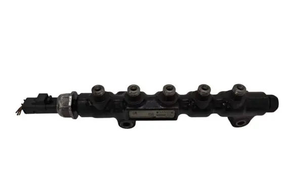 Fuel main line pipe