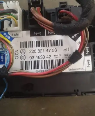 Mercedes-Benz S W220 Door control unit/module 2208214758 03463042