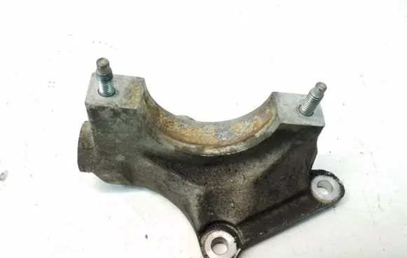 Ford Fusion II Driveshaft support bearing bracket 