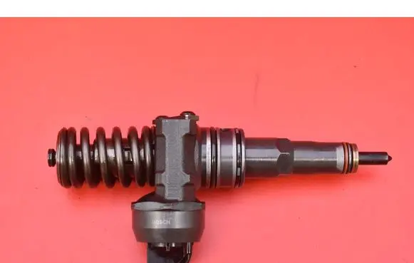 Skoda Octavia Mk2 (1Z) Fuel injector 038130073AG