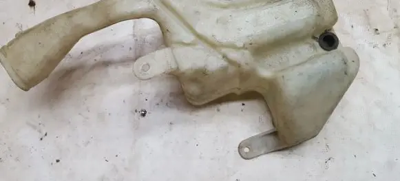 Ford Escort Windshield washer fluid reservoir/tank 91AG17618AA 91AG-17618-AA