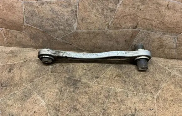 Mercedes-Benz CLS C218 X218 Rear upper control arm/wishbone 20402