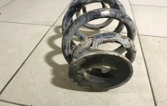 Volkswagen Sharan Rear coil spring