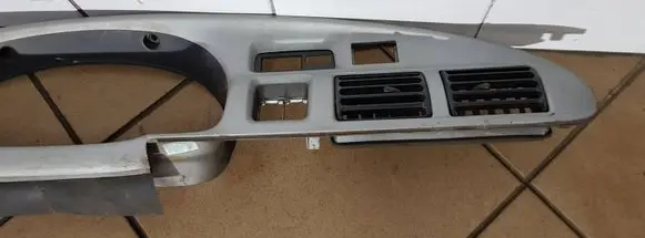 Mazda B2500 Panel trim