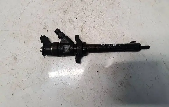 Ford Focus Fuel injector 0445110353