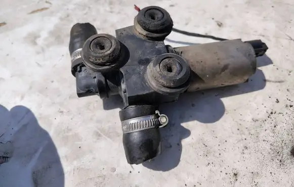 BMW 1 E81 E87 Electric auxiliary coolant/water pump 692824602