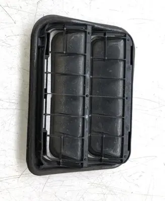 Citroen DS3 Quarter panel pressure vent 9675506980