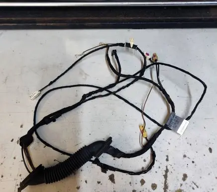 Audi A3 S3 8V Tailgate/trunk wiring harness 8V3971726