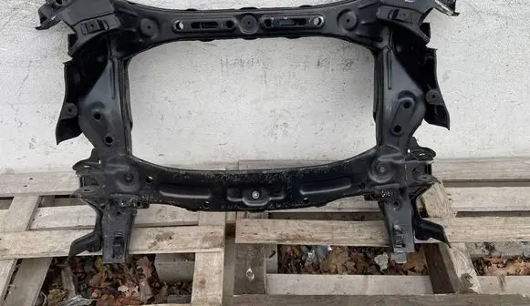 Hyundai Genesis Front subframe 62410B1500