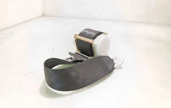 Audi A3 S3 8P Rear seatbelt 8P0857805 33054502
