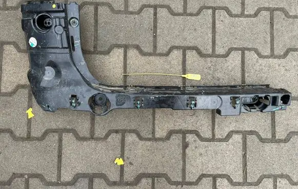 BMW X3 G01 Bumper support mounting bracket corner 9451025