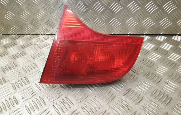 Audi A4 S4 B7 8E 8H Tailgate rear/tail lights 8E9945094