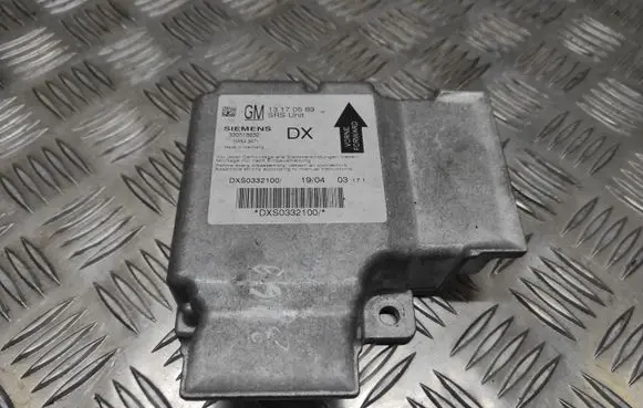 Opel Signum Airbag control unit/module 13170589 330518650