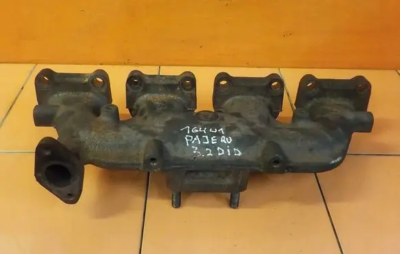 Mitsubishi Pajero Exhaust manifold 164W1