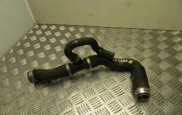Mercedes-Benz C AMG W204 Engine coolant pipe/hose A2045010282 VD12064