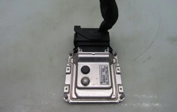 KIA Rio Engine control unit/module ECU 3911103855 9001140731KD
