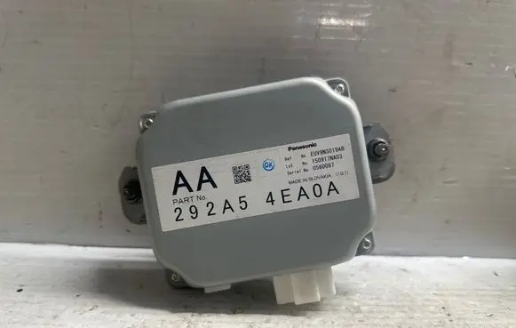 Nissan Qashqai Comfort/convenience module EU99NS019AB 0560087 292A54EA0A