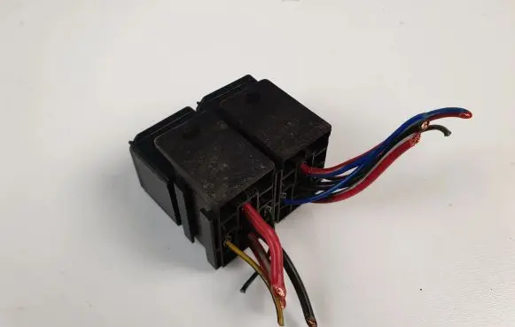 Mercedes-Benz Vito Viano W639 Other relay 5M5T14B192DA