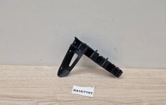 Audi TT TTS Mk2 Front bumper mounting bracket 8J0807184B