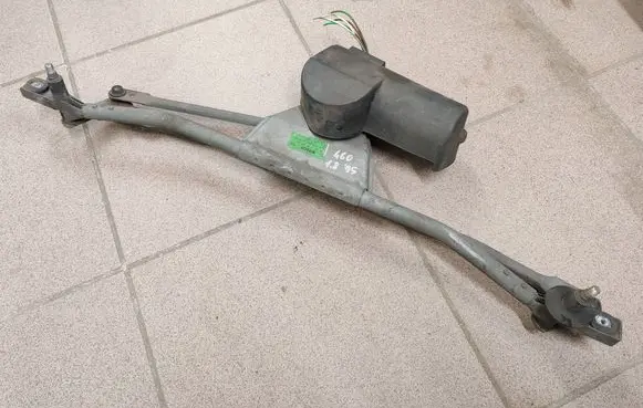 Volvo 460 Front wiper linkage and motor 3397020216