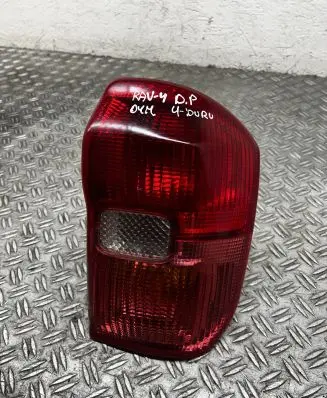 Toyota RAV 4 (XA20) Rear/tail lights