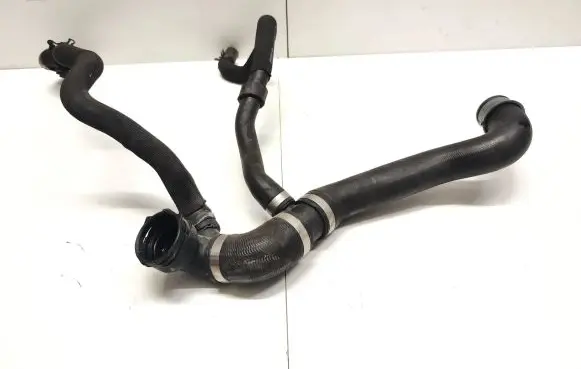 Mercedes-Benz C AMG W205 Engine coolant pipe/hose A2055010982 3B625443