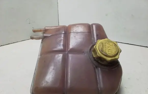 Ford Focus Coolant expansion tank/reservoir 98AB8K218