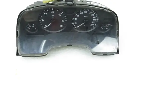 Opel Zafira A Speedometer (instrument cluster) 24461749JB