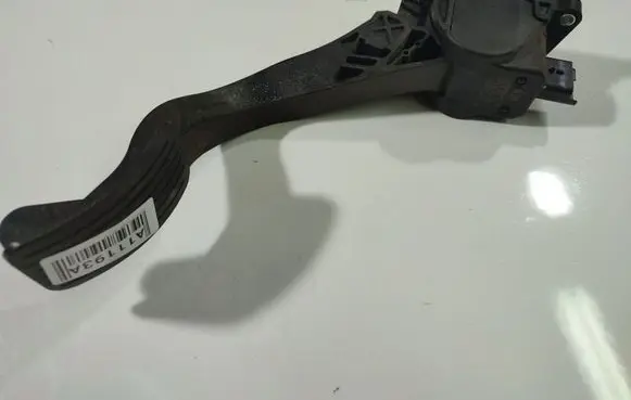 Citroen C4 I Picasso Accelerator throttle pedal 0280755044