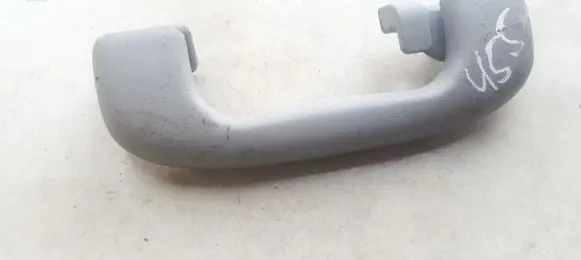 Opel Vectra C Rear interior roof grab handle